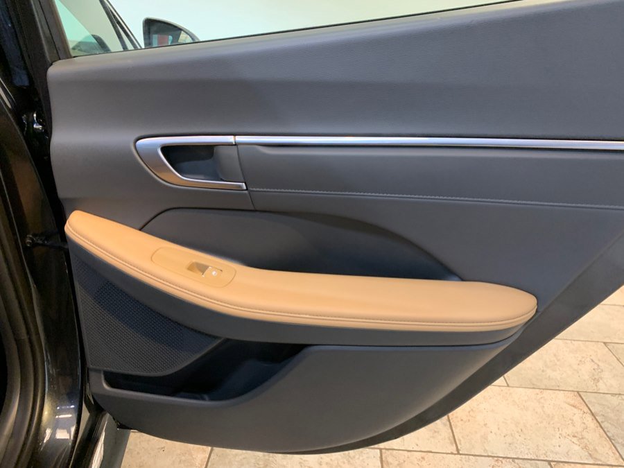Used 2023 Hyundai Sonata Limited FWD image 53