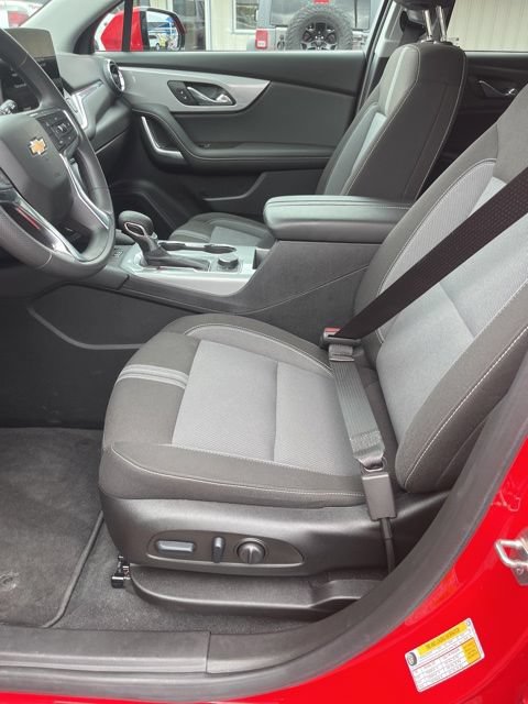 Certified 2023 Chevrolet Blazer LT w/ Convenience Package FWD image 12