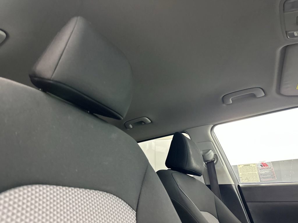 Used 2024 Kia Soul LX w/ Option Group 015 FWD image 16