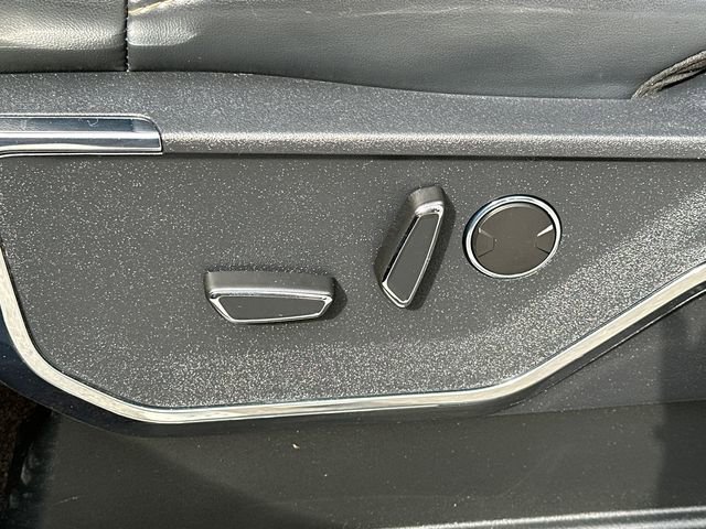 Used 2022 Ford F150 Platinum image 39