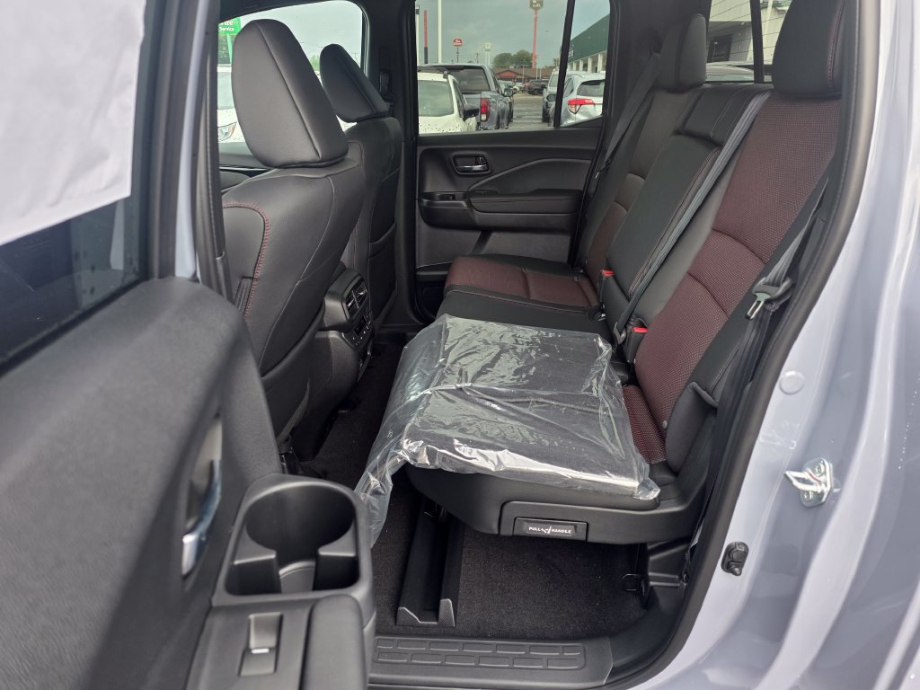 New 2026 Honda Ridgeline Black Edition image 12