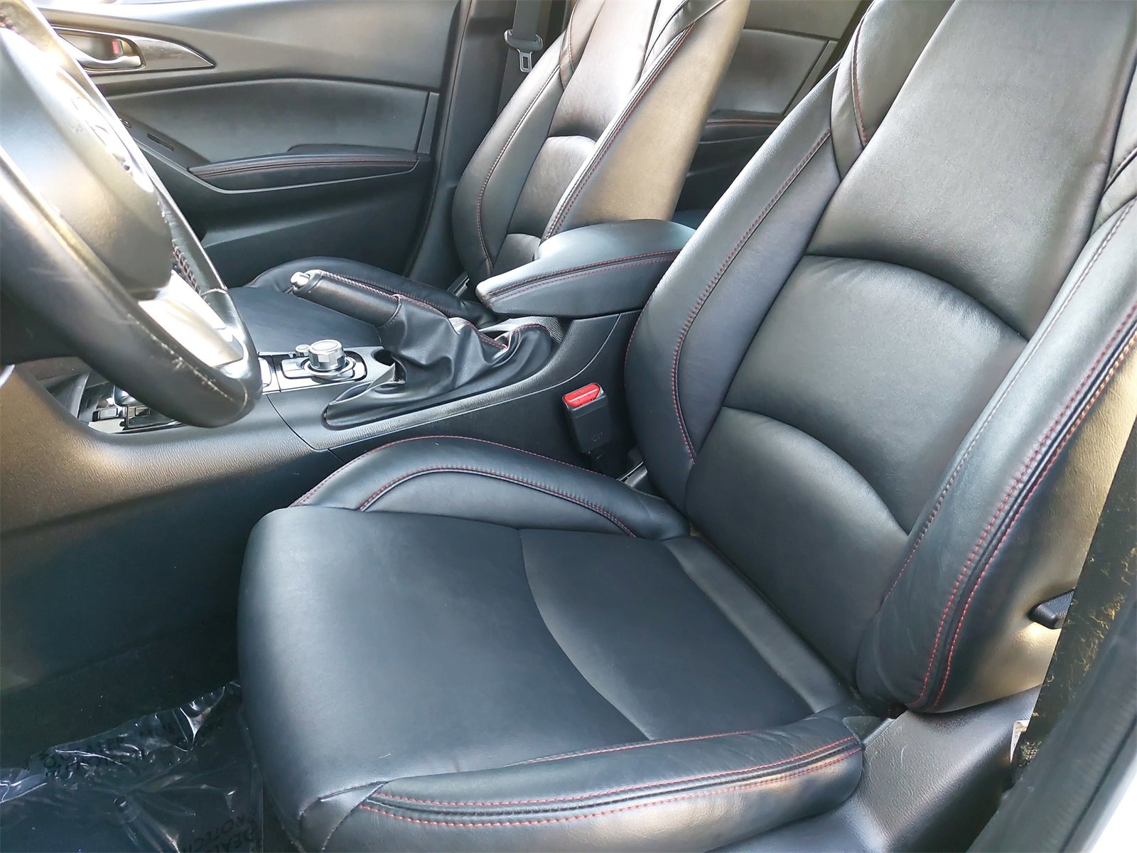 Used 2016 MAZDA MAZDA3 s Touring image 14