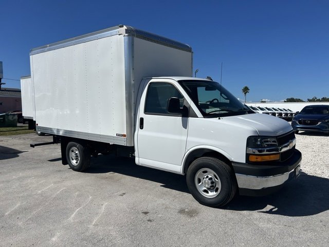 New 2025 Chevrolet Express 3500 w/ Power Convenience Package