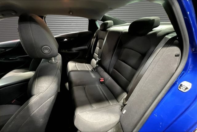 Used 2023 Chevrolet Malibu RS FWD image 20