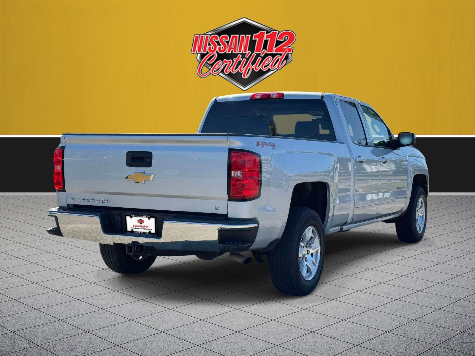 Used 2017 Chevrolet Silverado 1500 LT w/ All Star Edition AWD/4WD image 5