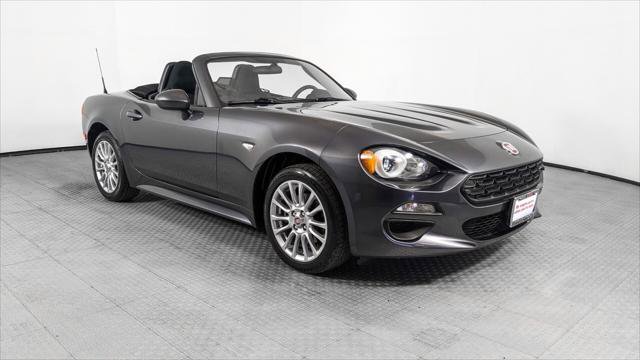 Used 2017 FIAT 124 Spider Classica image 8