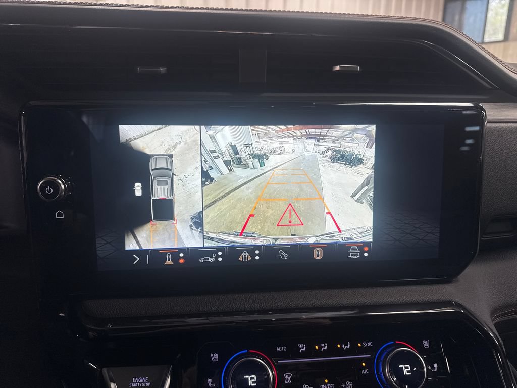Used 2024 GMC Sierra 1500 AT4 w/ Technology Package AWD/4WD image 24