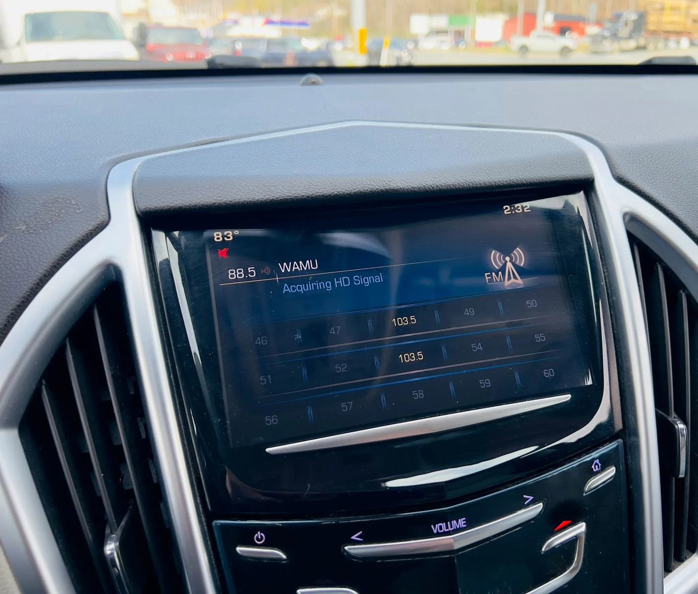 Used 2015 Cadillac SRX FWD image 28