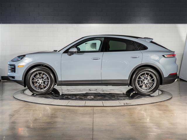 New 2026 Porsche Cayenne Coupe AWD/4WD image 2
