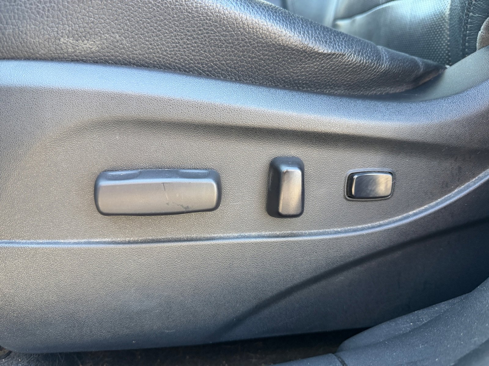 Used 2013 Hyundai Tucson Limited image 14