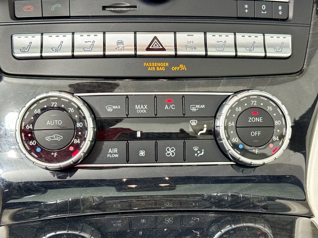 Used 2017 Mercedes-Benz SL 550 image 16