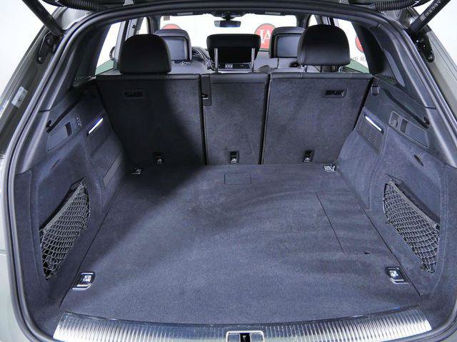 Certified 2023 Audi Q5 e Prestige w/ Prestige Package AWD/4WD image 13