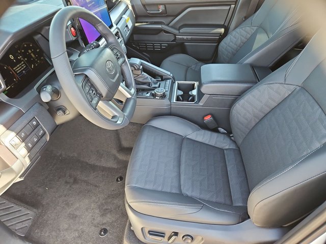 New 2026 Toyota 4Runner TRD Off-Road Premium AWD/4WD image 4
