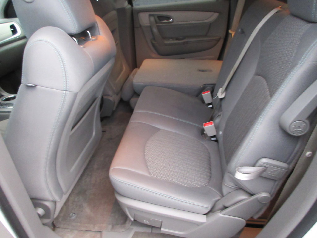 Certified 2017 Chevrolet Traverse LS FWD image 14
