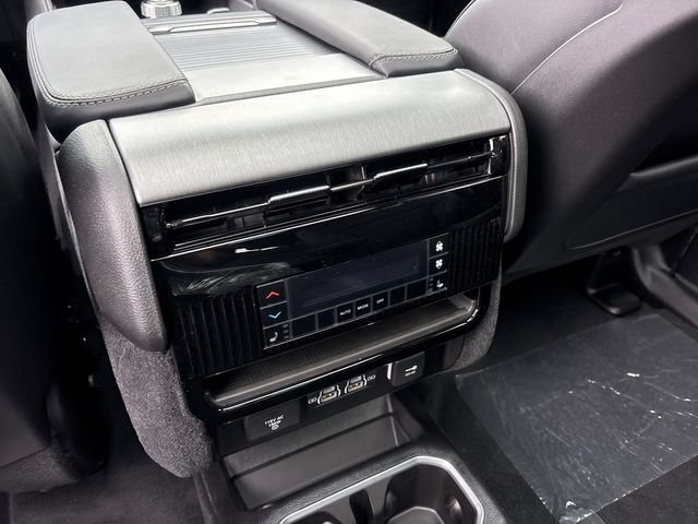 New 2026 Jeep Grand Wagoneer Limited w/ Premium Group II AWD/4WD image 14