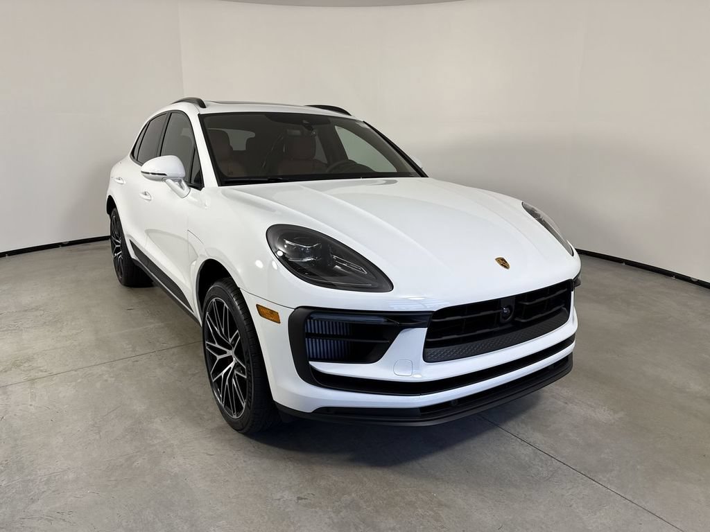New 2026 Porsche Macan S AWD/4WD image 9
