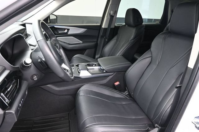 Used 2024 Acura MDX w/ Technology Package AWD/4WD image 22