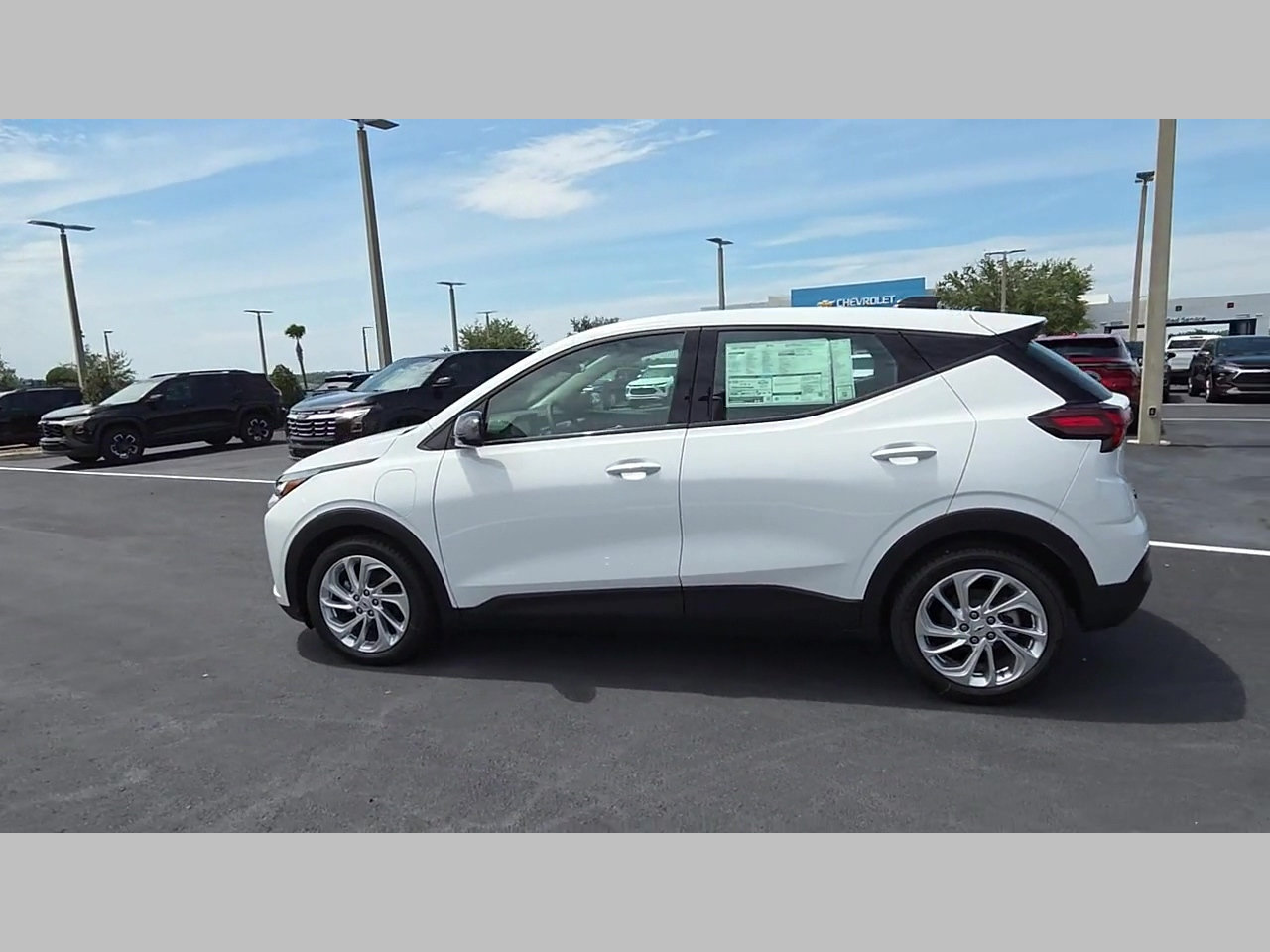 New 2027 Chevrolet Bolt LT w/ Comfort Package FWD image 22