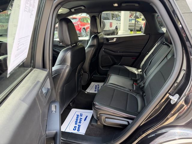 Used 2025 Ford Escape ST-Line Select image 10