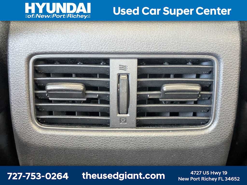 Used 2023 Nissan Rogue S FWD image 15