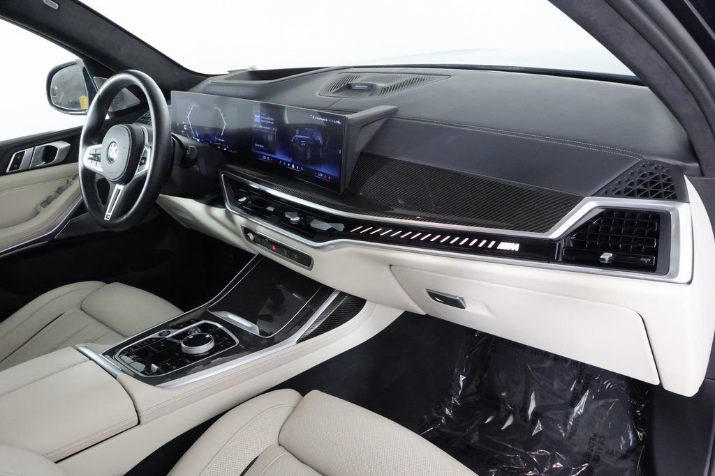 Certified 2024 BMW X7 M60i w/ Executive Package AWD/4WD image 9
