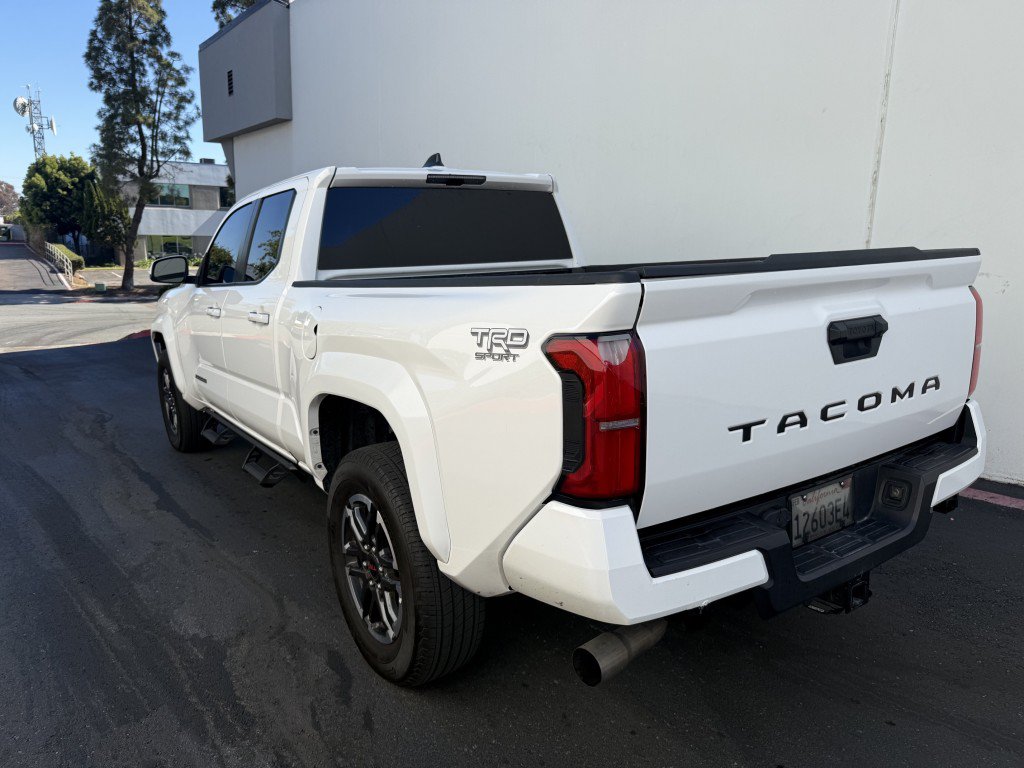 Used 2025 Toyota Tacoma TRD Sport RWD image 3