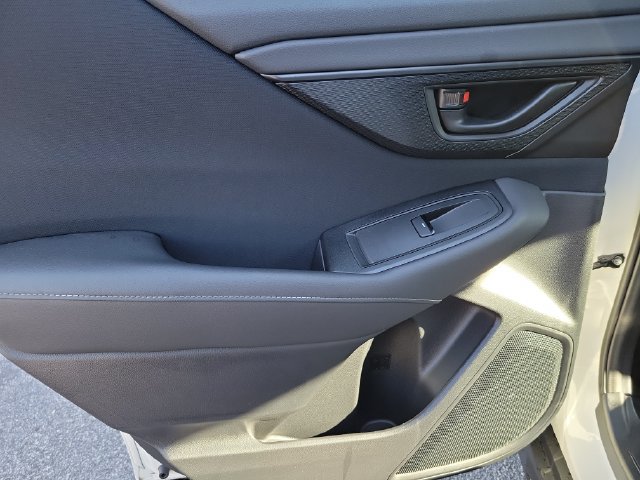 Certified 2025 Subaru Outback AWD/4WD image 14