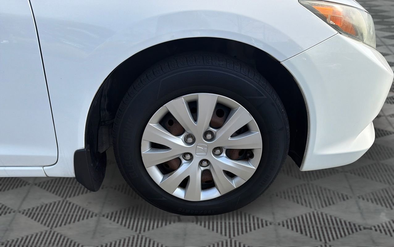 Used 2012 Honda Civic LX image 30