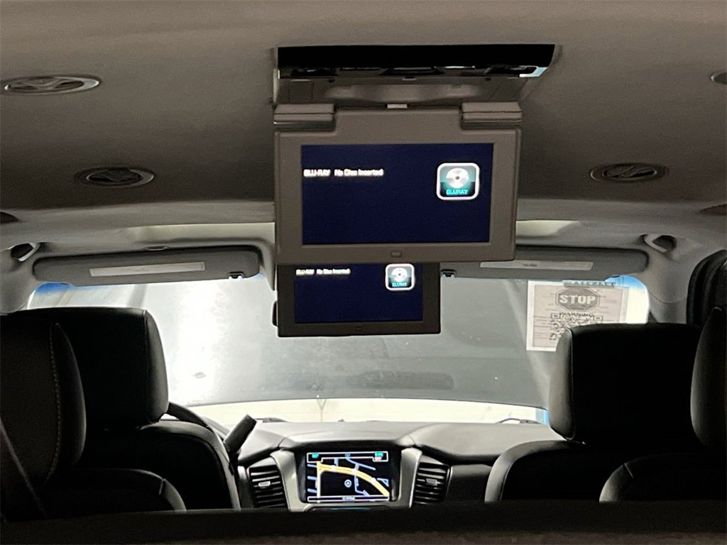 Used 2016 Chevrolet Suburban LTZ image 30