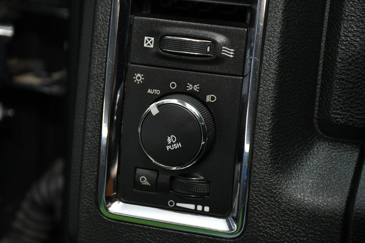 Used 2013 RAM 2500 Longhorn w/ Cold Weather Group image 30