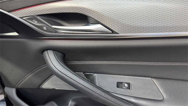 Used 2018 BMW 530i image 12