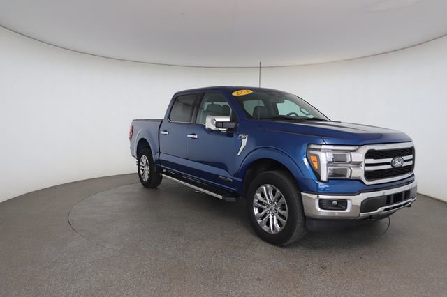 Used 2025 Ford F150 Lariat w/ Equipment Group 501A Mid AWD/4WD image 28