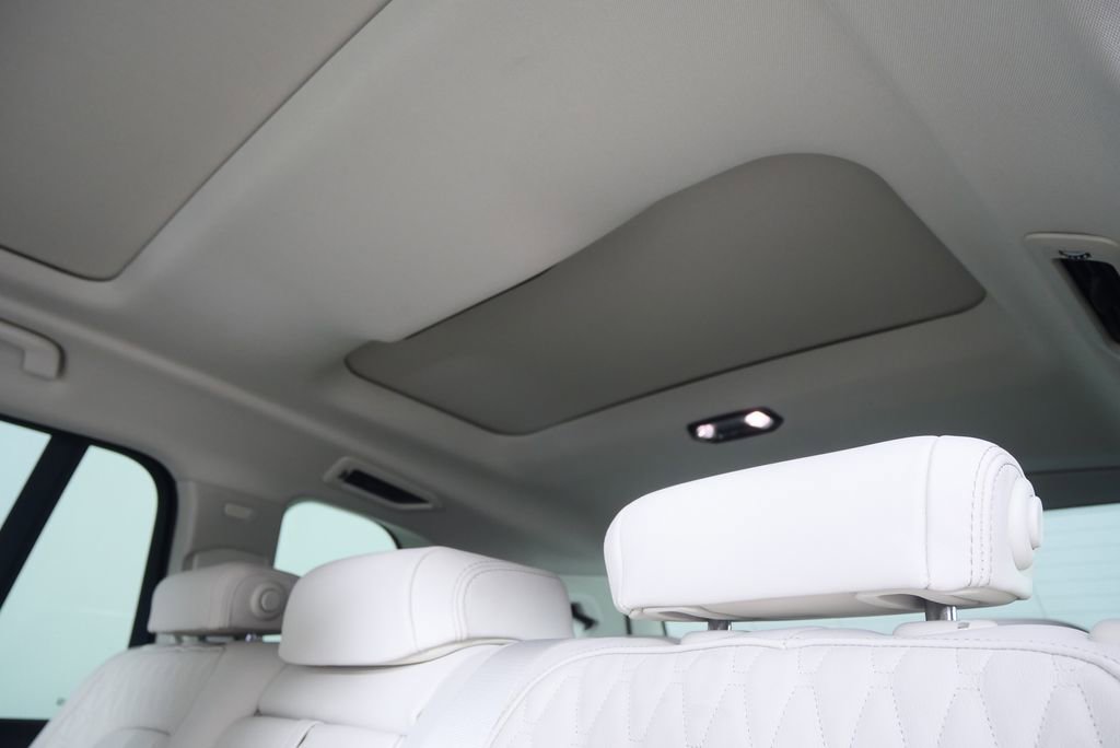 Used 2026 BMW X7 xDrive40i AWD/4WD image 16