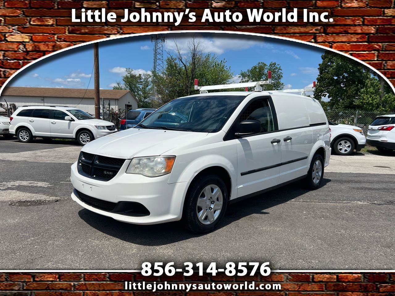 Used 2013 RAM C/V Tradesman w/ UConnect Hands-Free Group FWD image 1