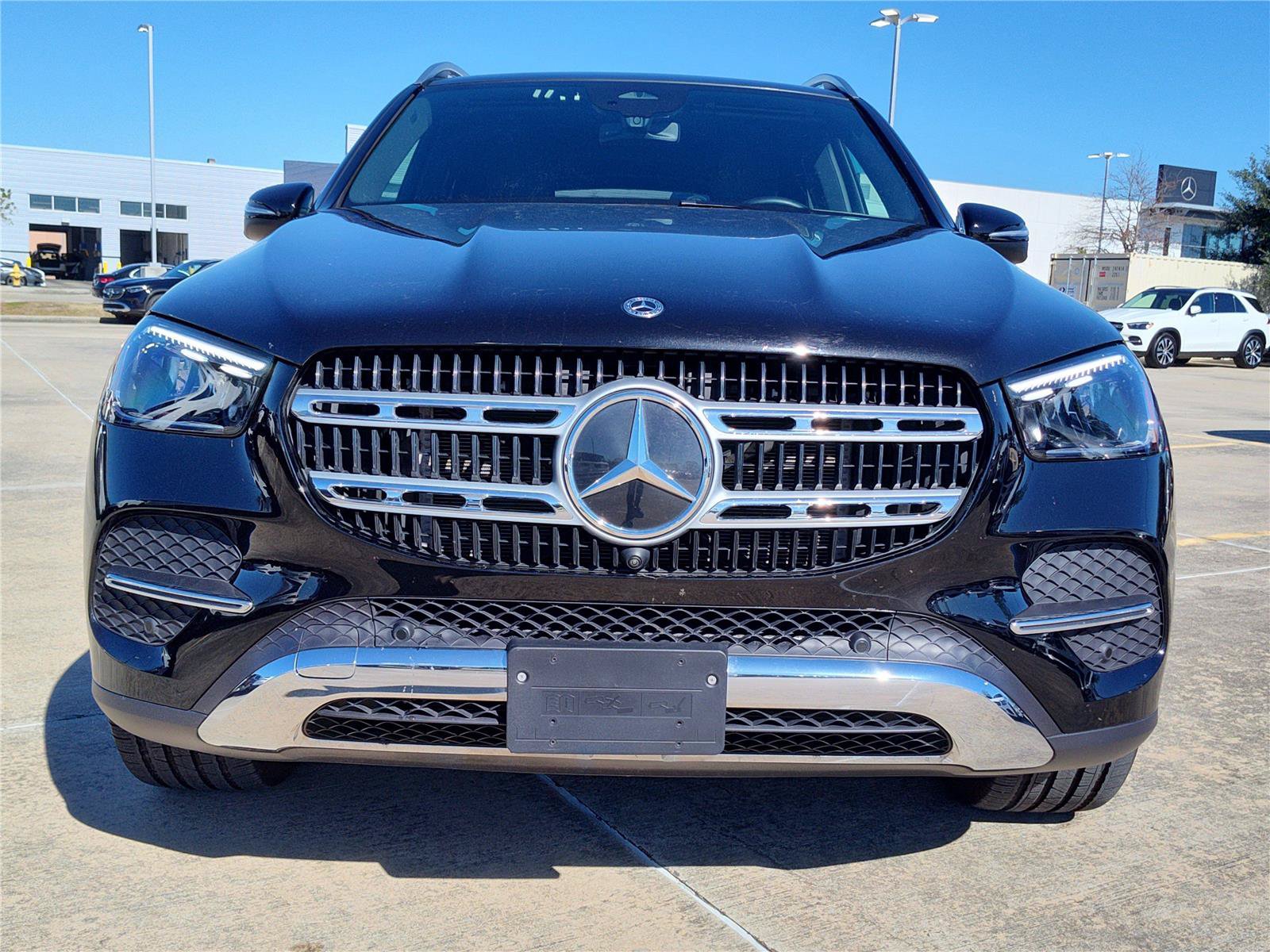 Used 2025 Mercedes-Benz GLE 350 4MATIC image 11