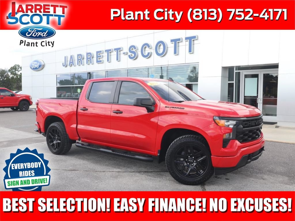 Used 2024 Chevrolet Silverado 1500 Custom w/ Turbomax Blackout Package RWD image 1