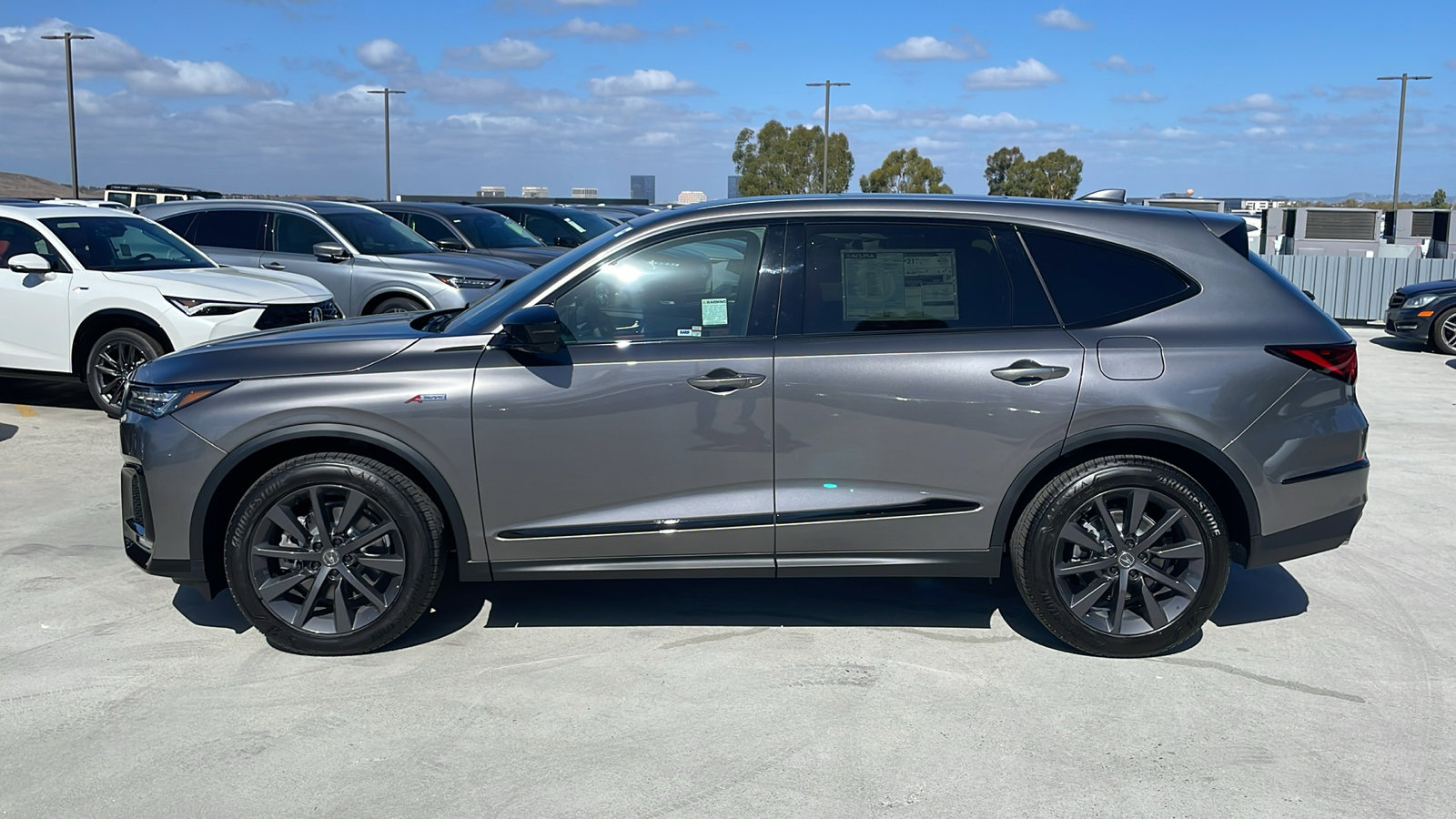 New 2026 Acura MDX A-Spec image 2