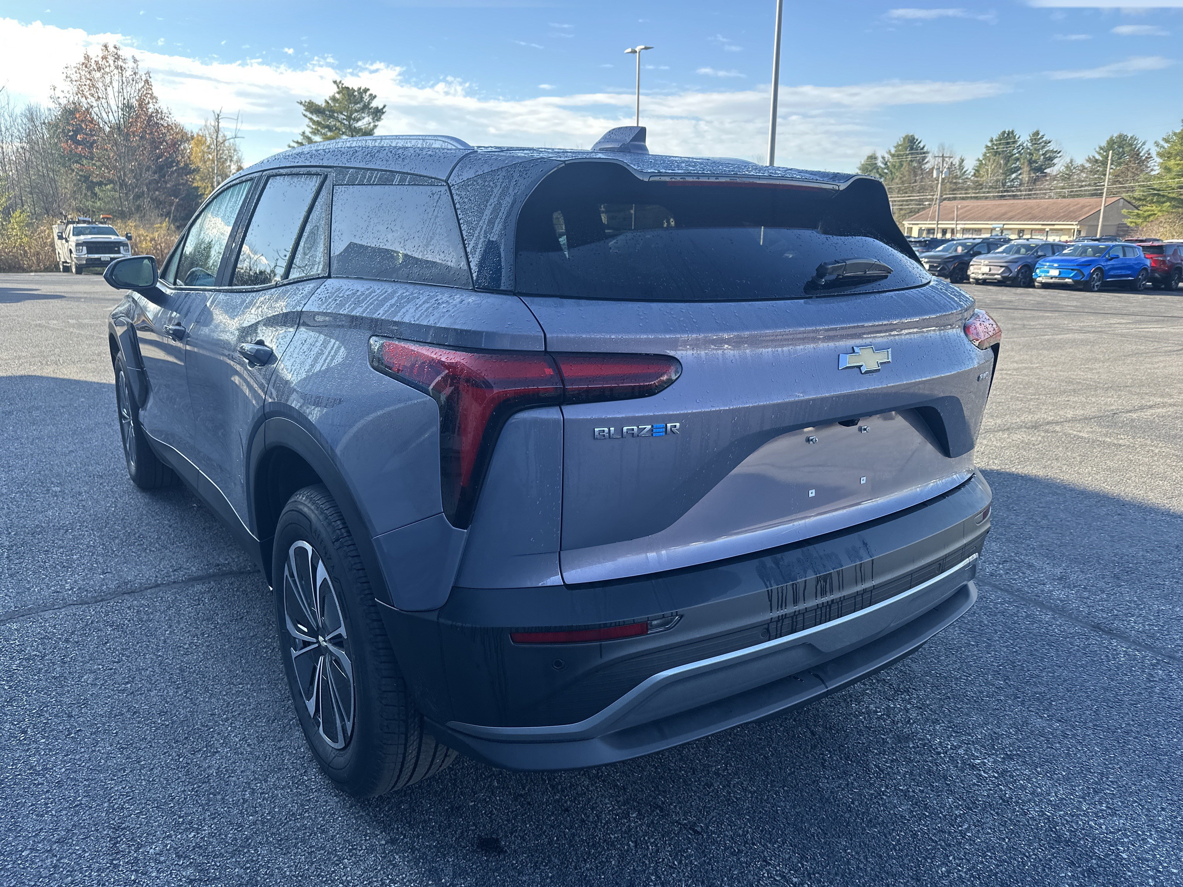 New 2026 Chevrolet Blazer EV LT AWD/4WD image 4