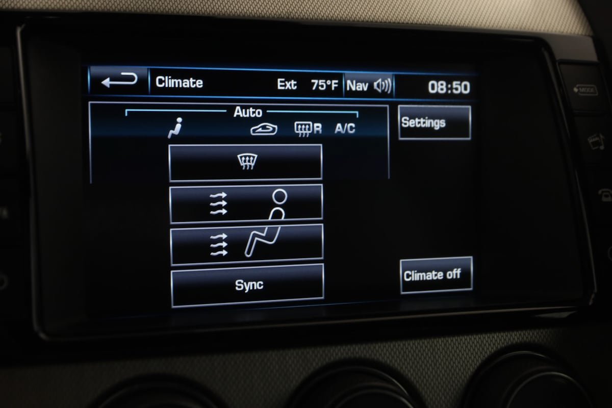 Used 2017 Jaguar F-TYPE Convertible RWD image 39