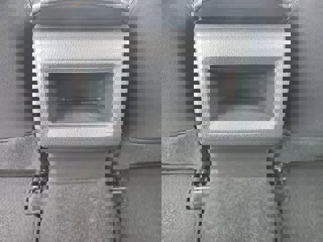 Used 2020 Toyota Camry LE image 20