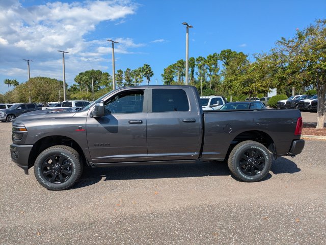 New 2026 RAM 2500 Laramie AWD/4WD image 7