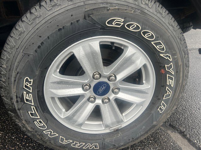 Used 2019 Ford F150 XLT image 9