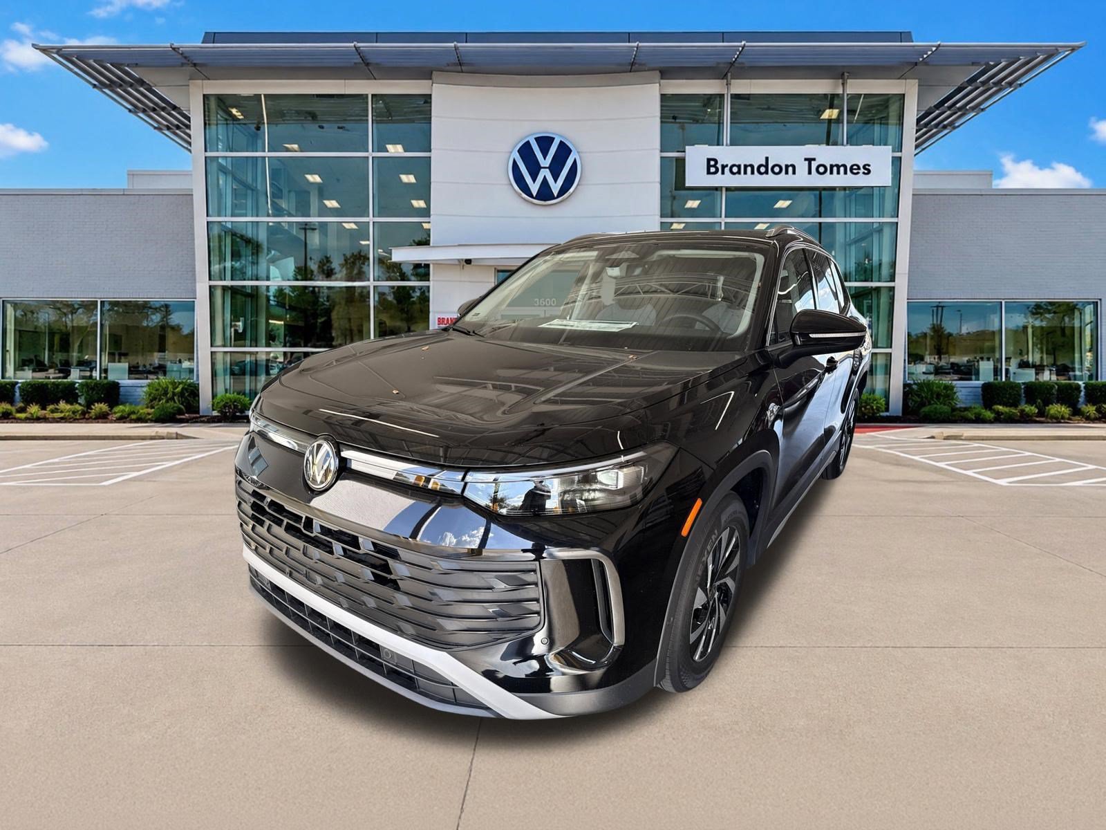 New 2026 Volkswagen Tiguan S FWD image 8