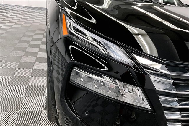 New 2026 Nissan Rogue Platinum w/ Platinum Premium Package image 13