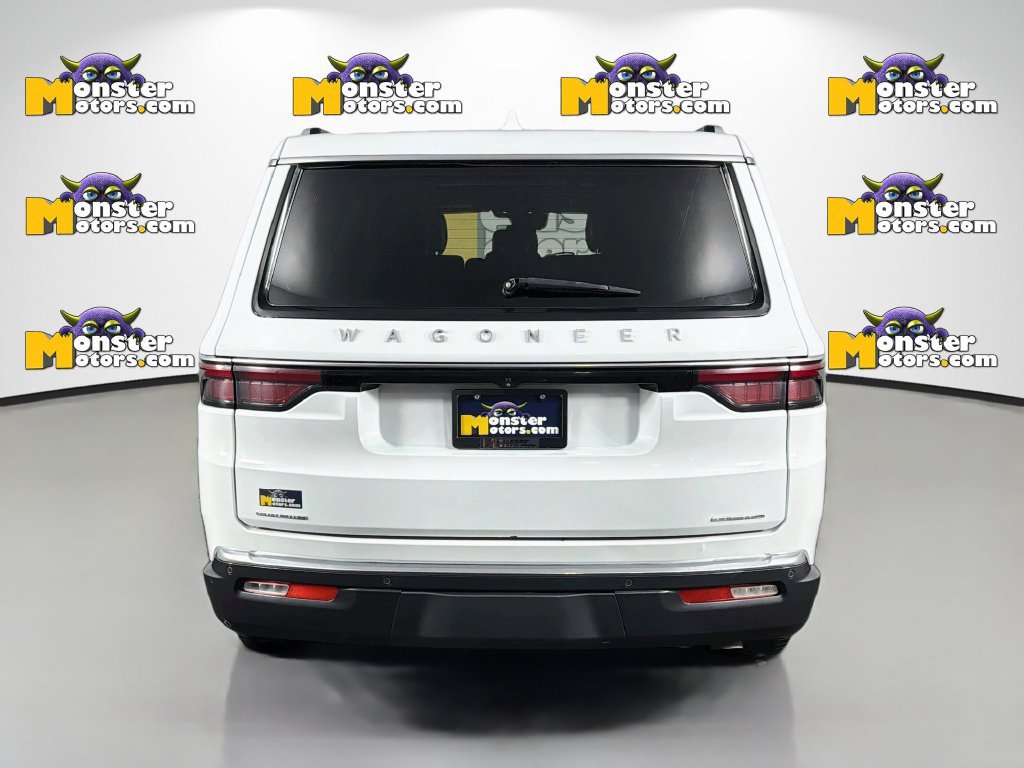 Used 2022 Jeep Wagoneer Series II w/ Premium Group I AWD/4WD image 6