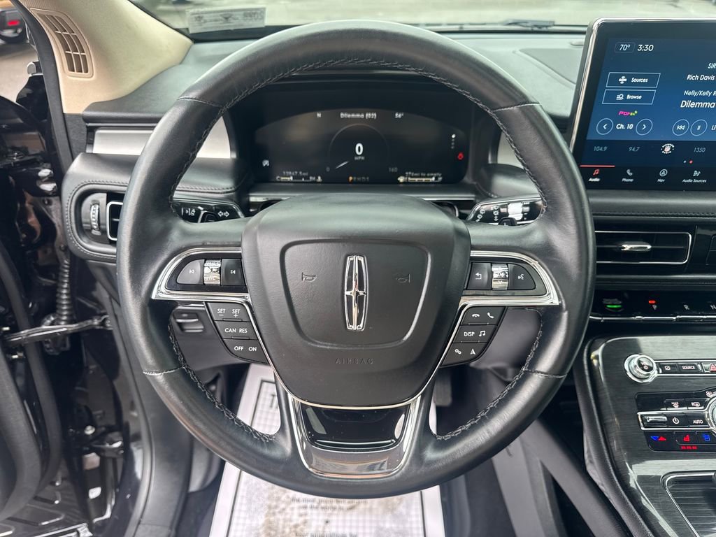 Used 2023 Lincoln Nautilus Reserve w/ Luxury Package AWD/4WD image 34