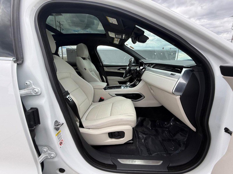 Used 2023 Jaguar F-PACE R-Dynamic S AWD/4WD image 13