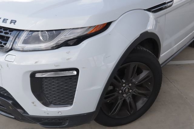 Used 2018 Land Rover Range Rover Evoque Landmark Edition image 3