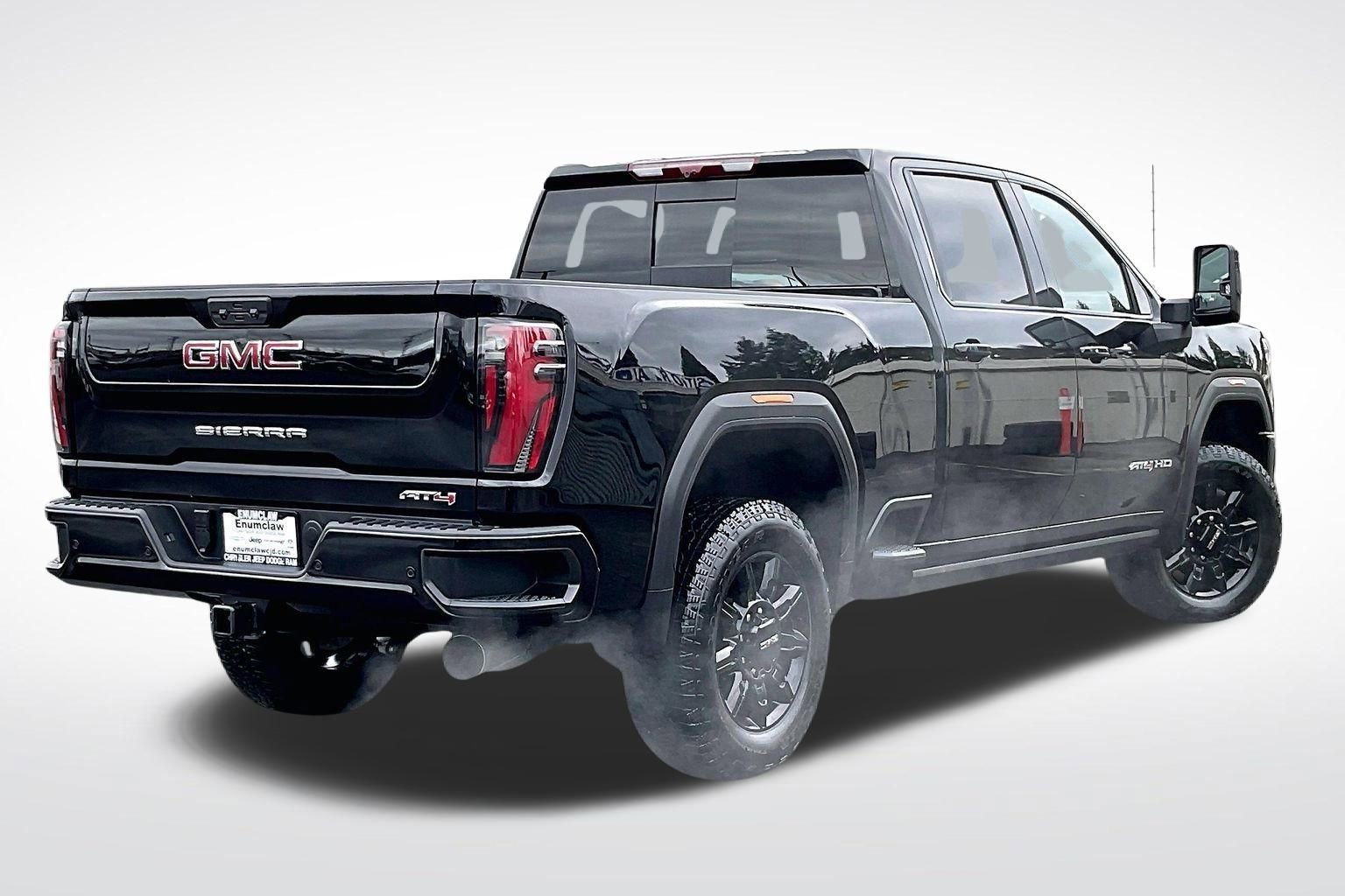 Used 2025 GMC Sierra 3500 AT4 w/ AT4 Premium Plus Package image 15