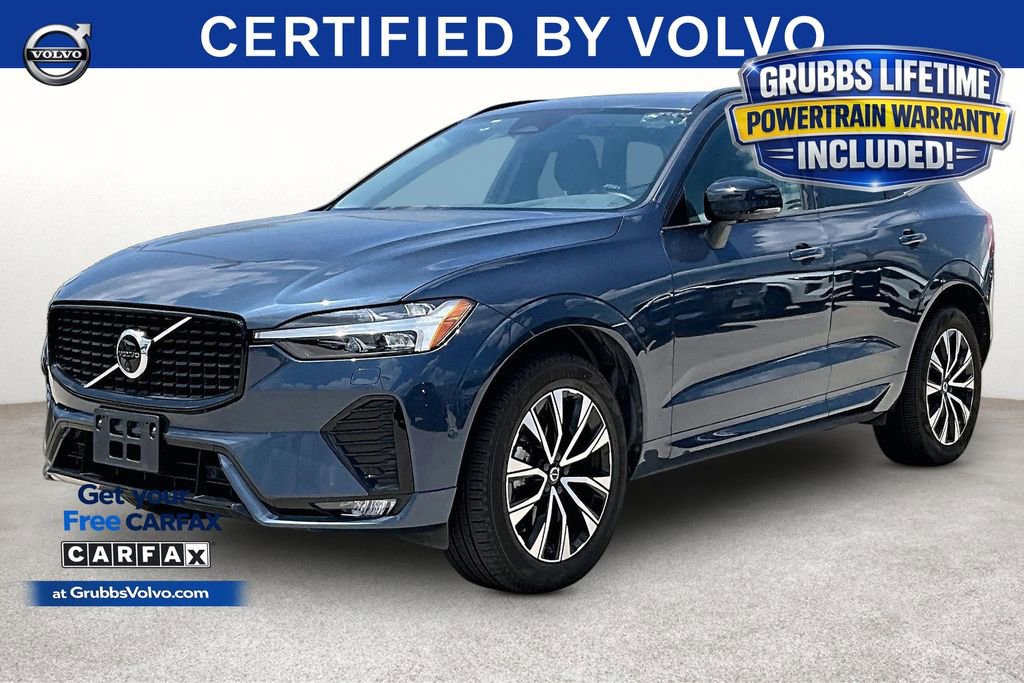 Used 2025 Volvo XC60 B5 Plus AWD/4WD image 12